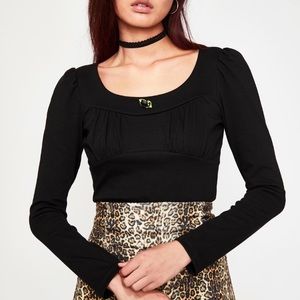 Black puff sleeve crop top